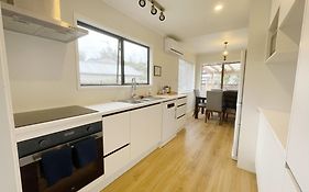 3 Bedroom Family Home Close To The Base